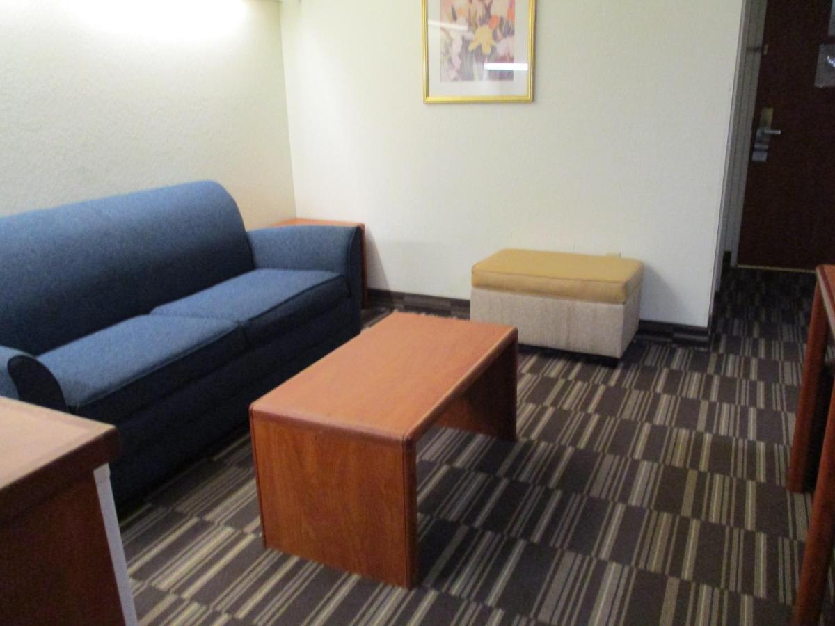 Microtel Inn And Suites - Inver Grove Heights Bagian luar foto