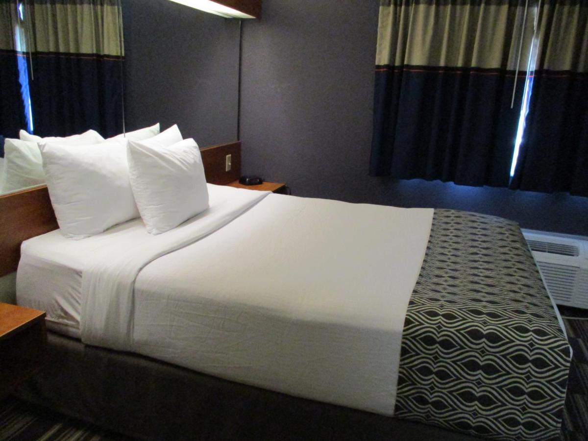 Microtel Inn And Suites - Inver Grove Heights Bagian luar foto