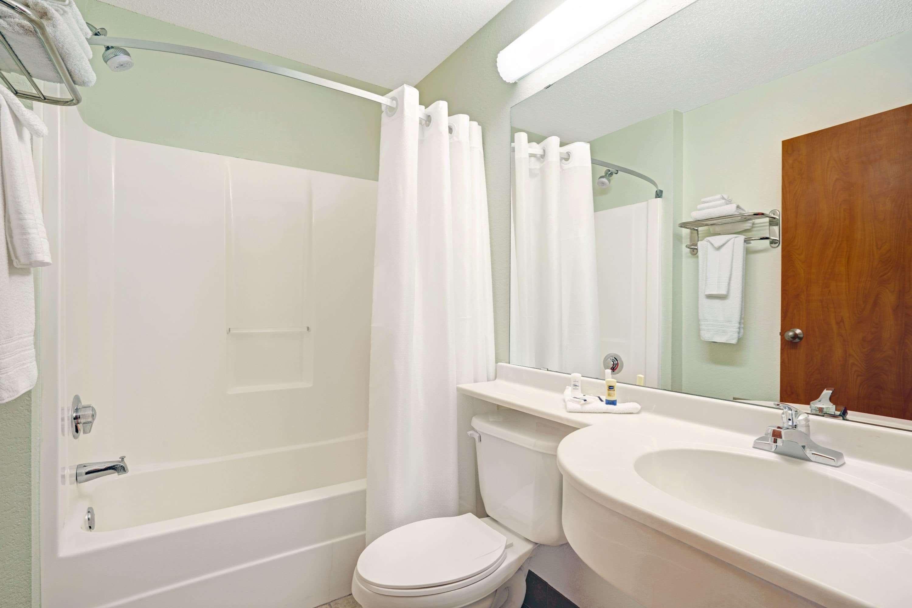 Microtel Inn And Suites - Inver Grove Heights Bagian luar foto