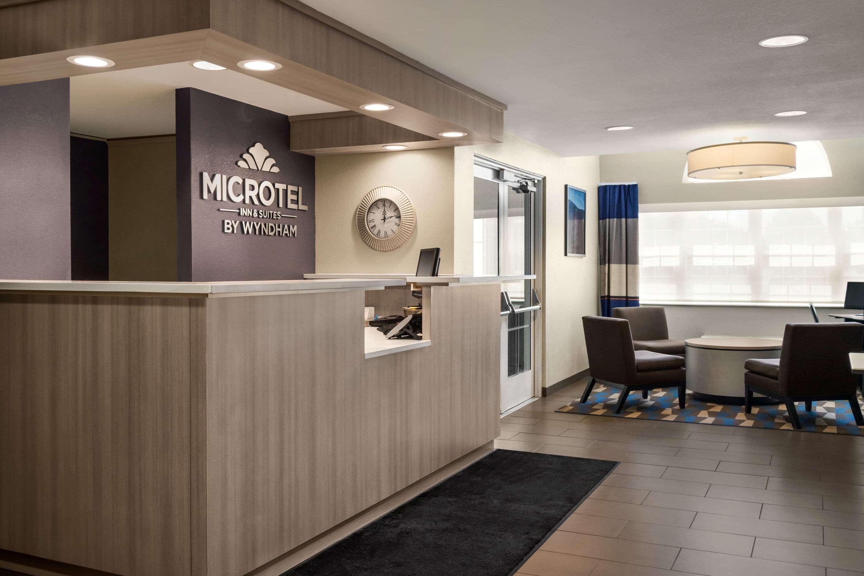 Microtel Inn And Suites - Inver Grove Heights Bagian luar foto