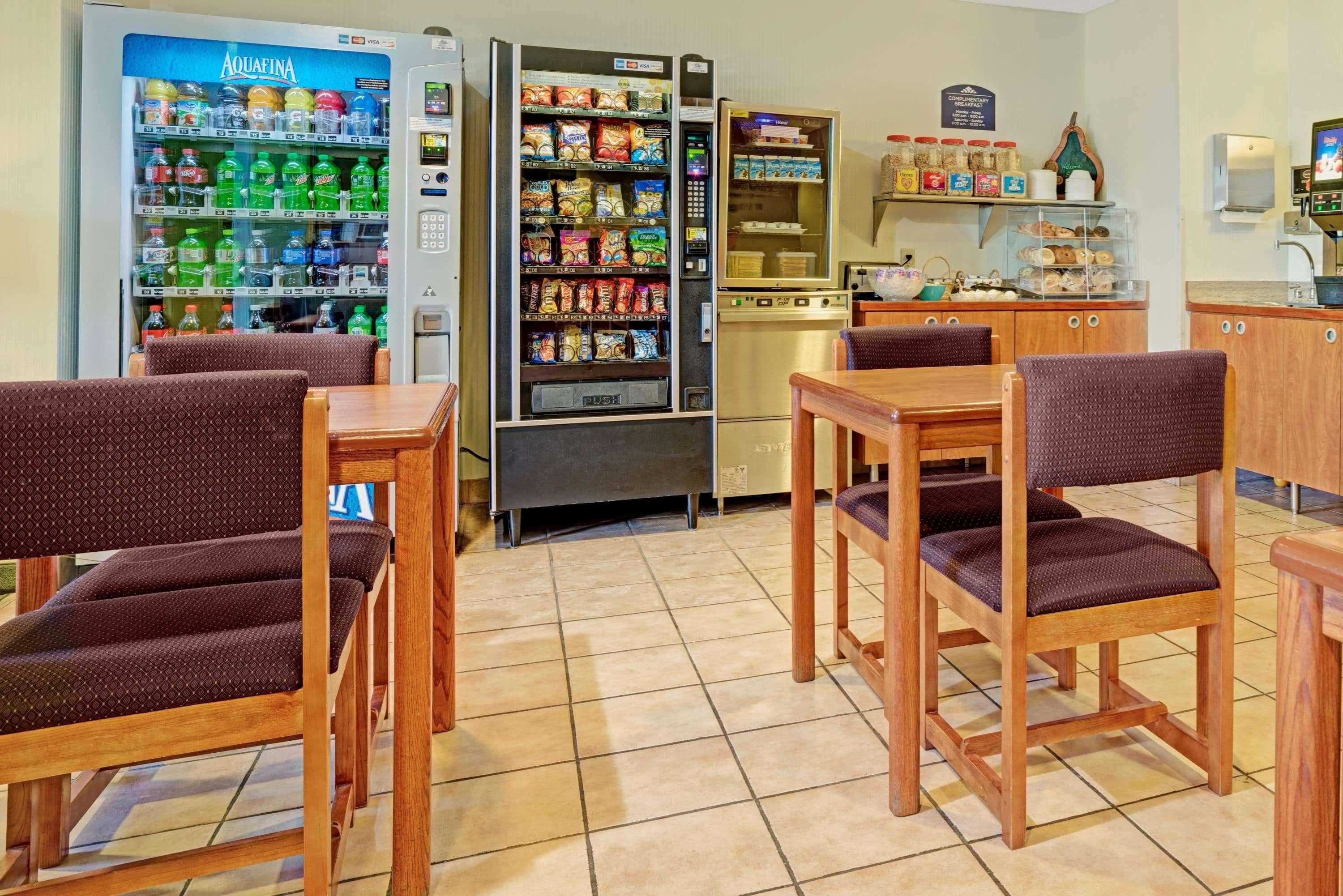 Microtel Inn And Suites - Inver Grove Heights Bagian luar foto