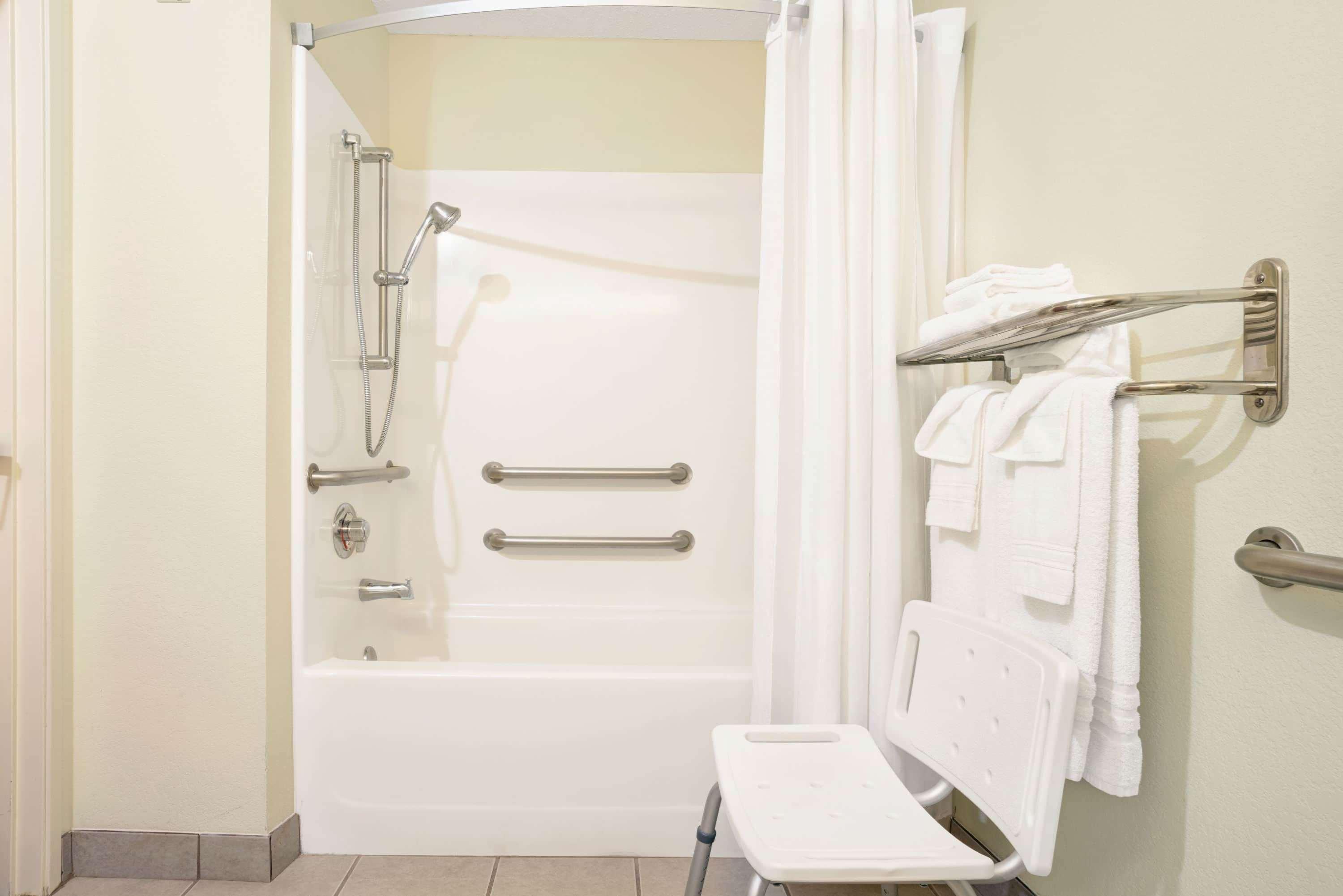 Microtel Inn And Suites - Inver Grove Heights Bagian luar foto