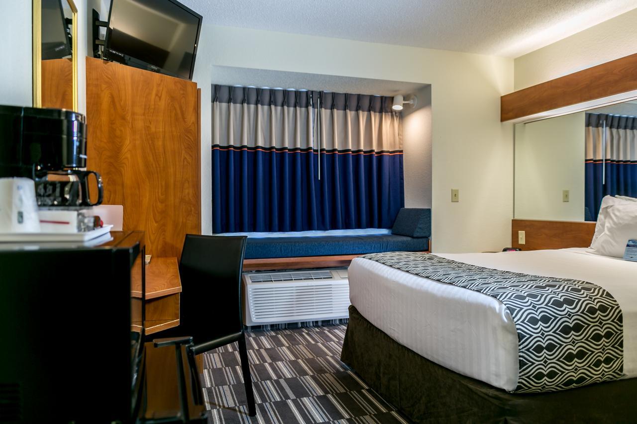 Microtel Inn And Suites - Inver Grove Heights Bagian luar foto