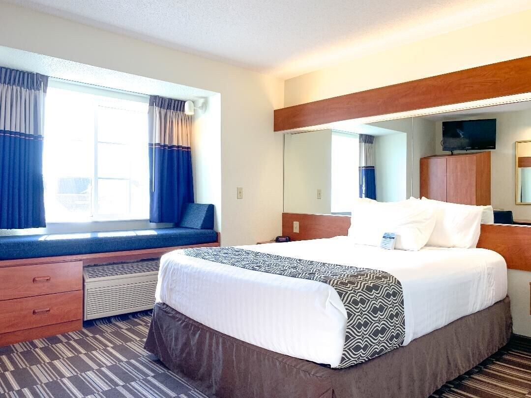 Microtel Inn And Suites - Inver Grove Heights Bagian luar foto